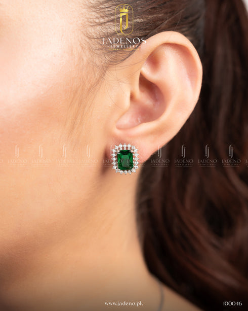 The Aura Pendant set